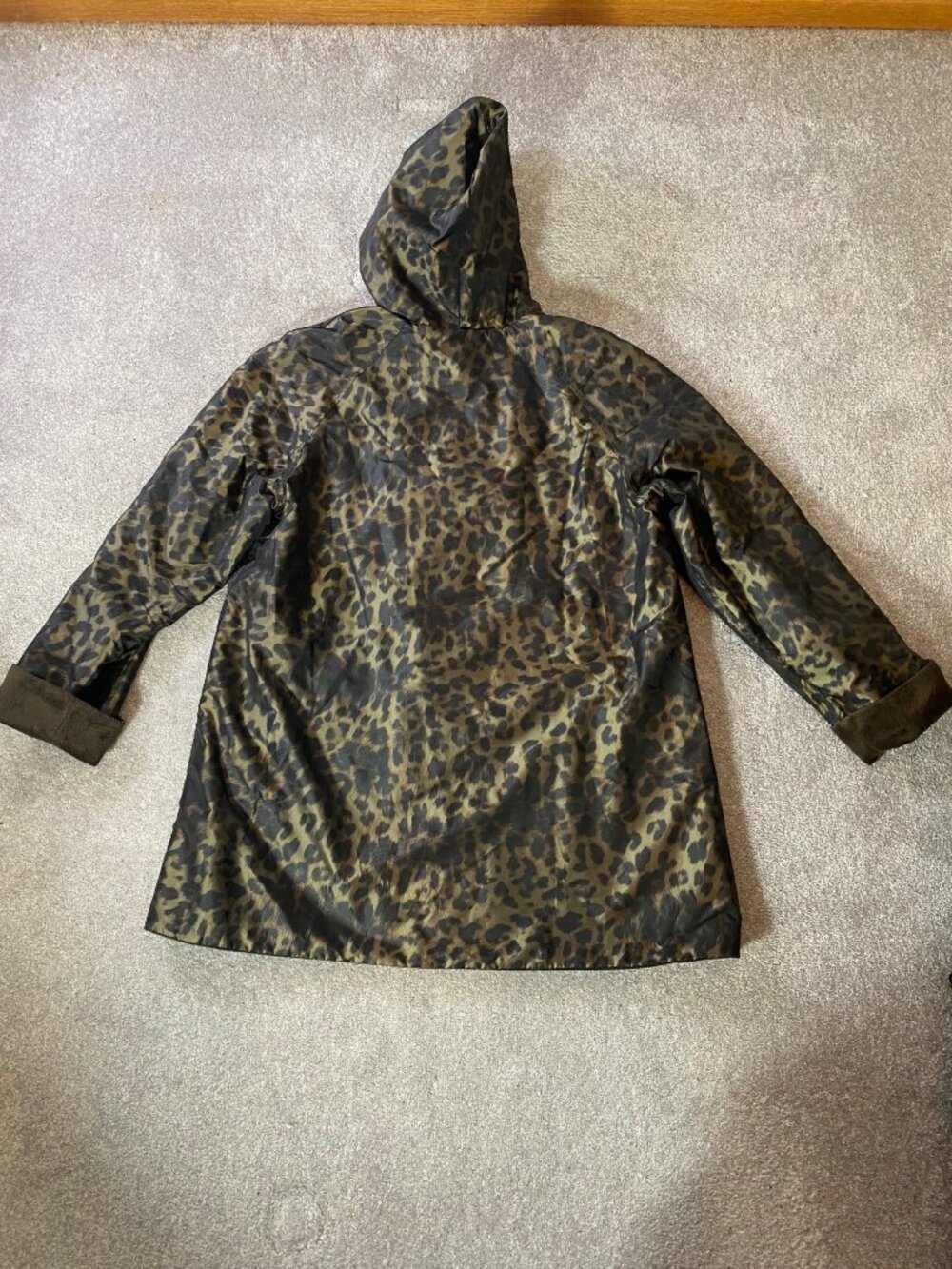 Dennis Basso Reversible Hooded Brown Faux Suede Leopard Coat Large - Picture 4 of 11